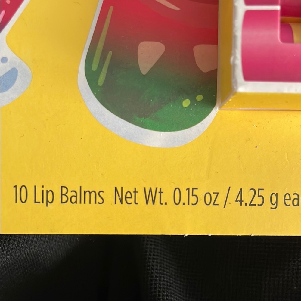 Burt's Bees 10 lip balms 30 SPF - Picture 2 of 6